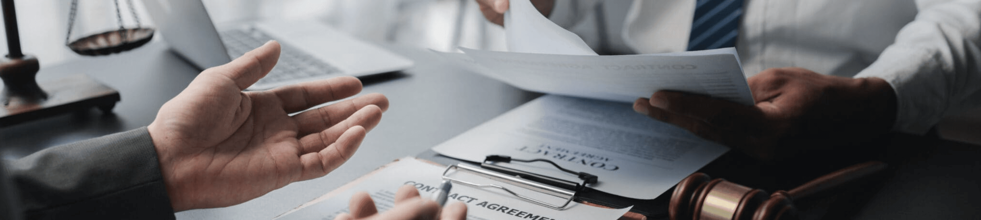 Melbourne Lawyers & Mediators Pty Ltd cover